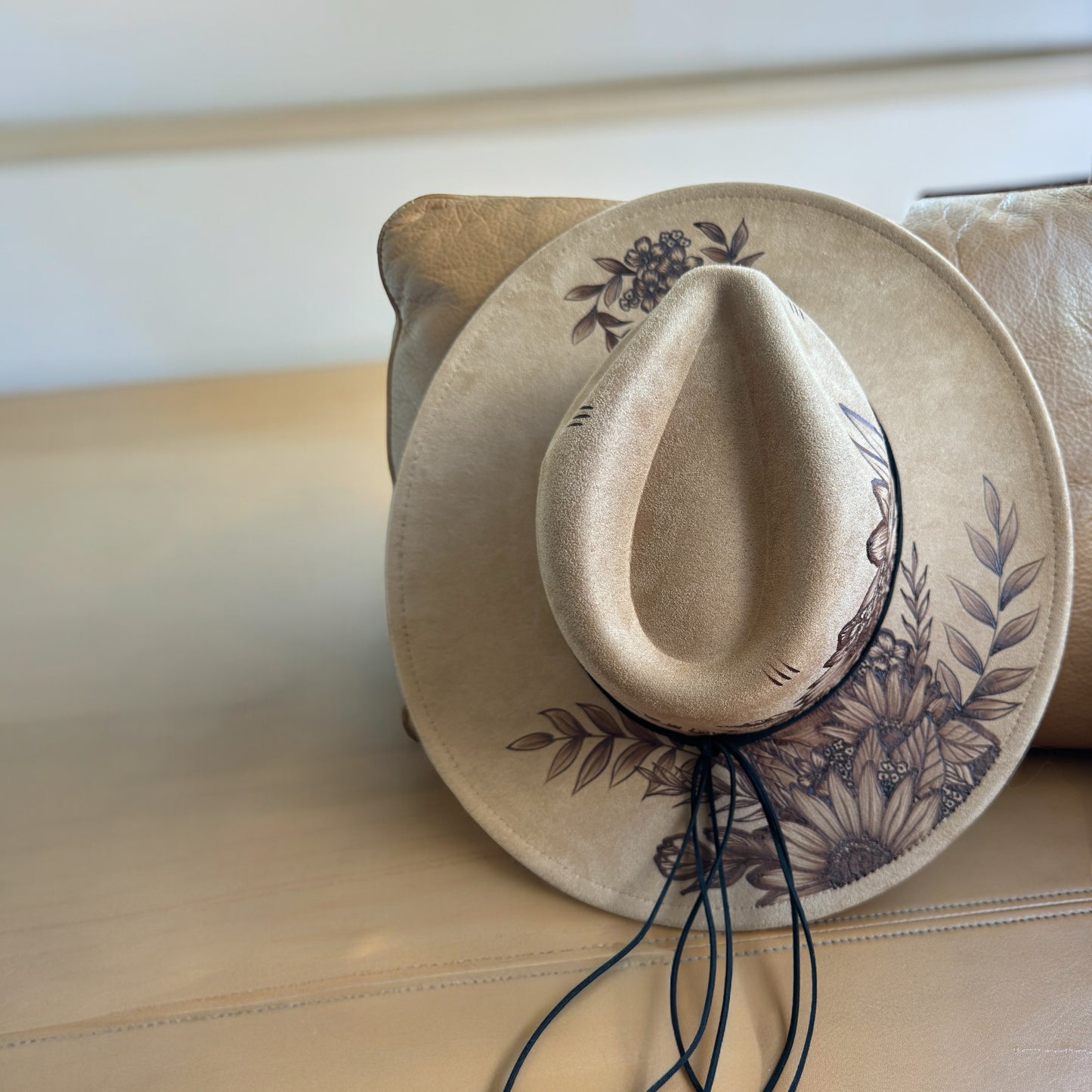 Whiteleaf - Burned Wide Brim Hat