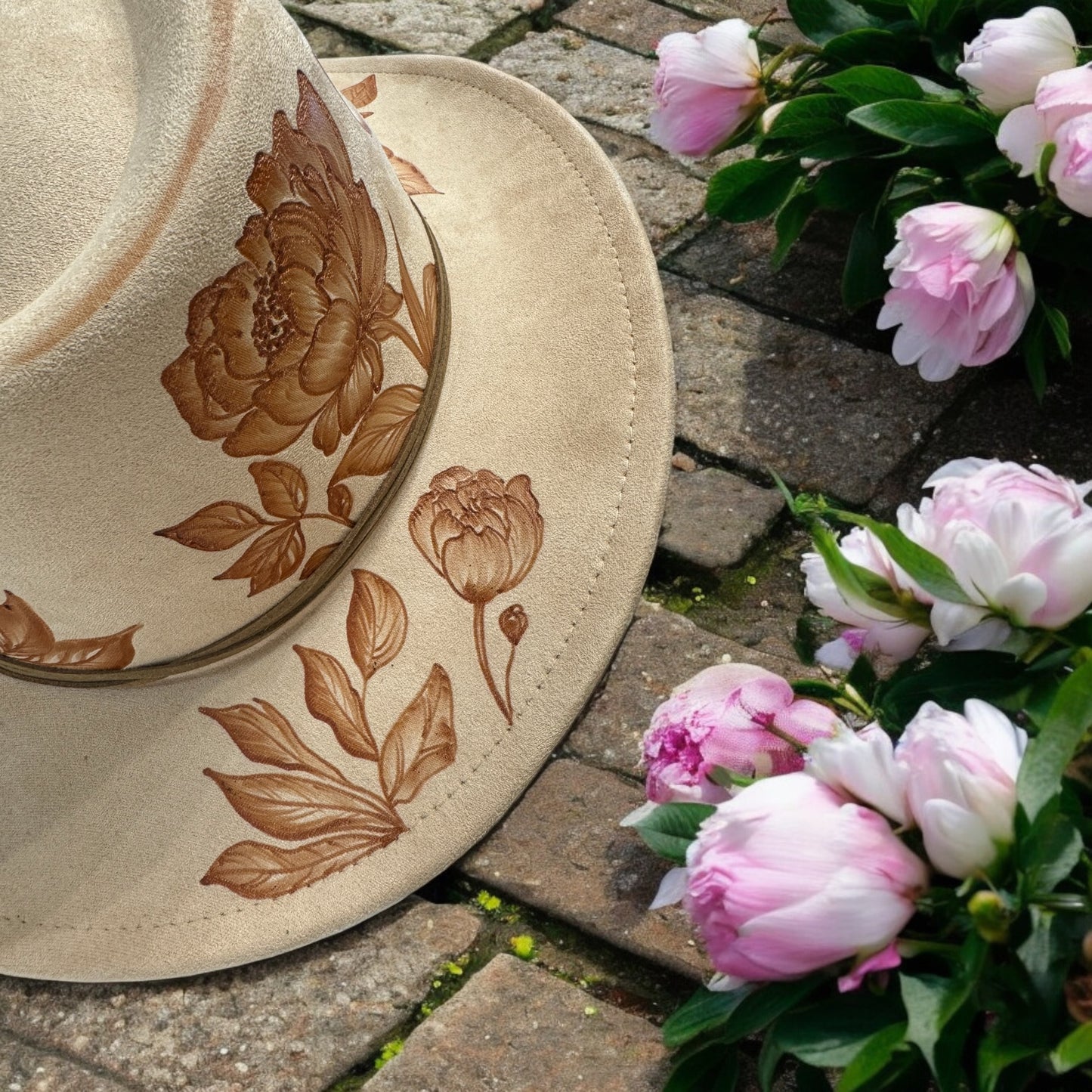 Paeonia- Burned Small Brim Cowboy Hat