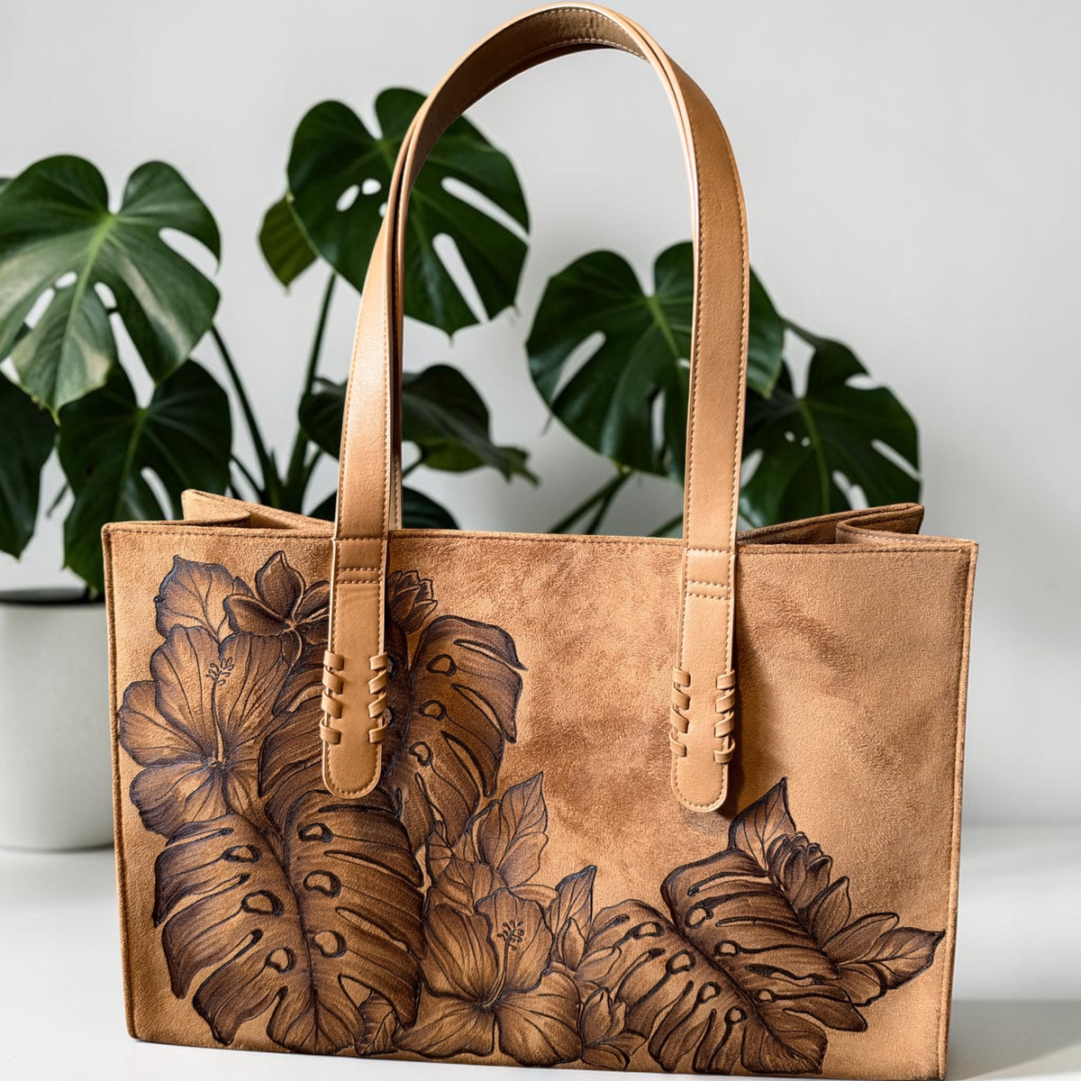 Le Char Tote - Light Brown