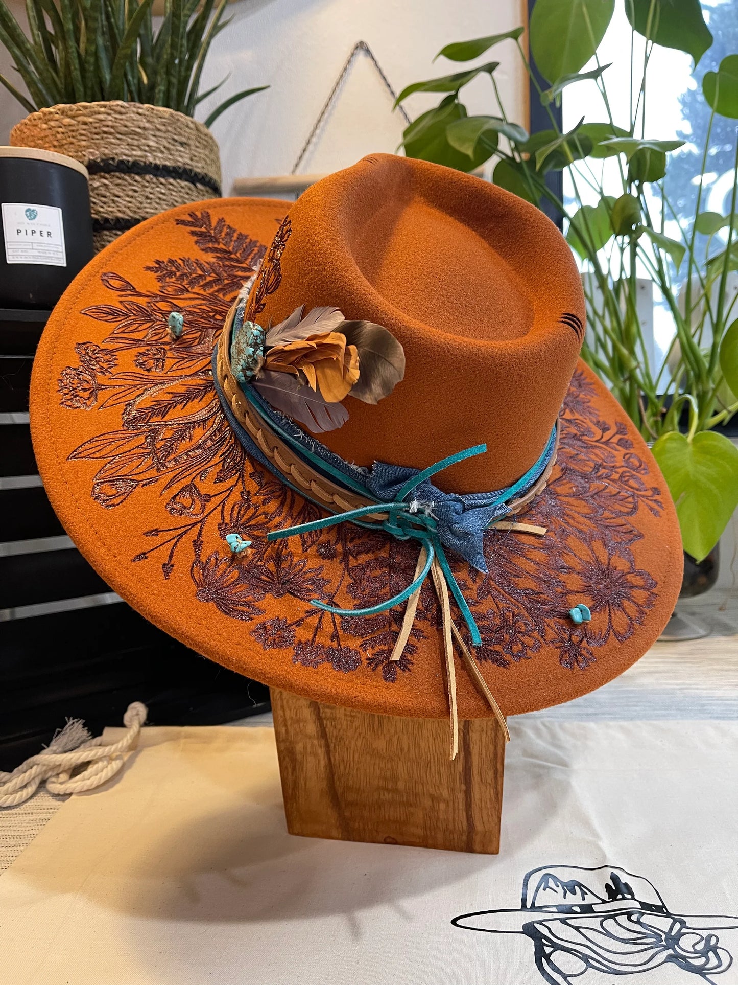 Ferozah - Burned Wide Brim Hat