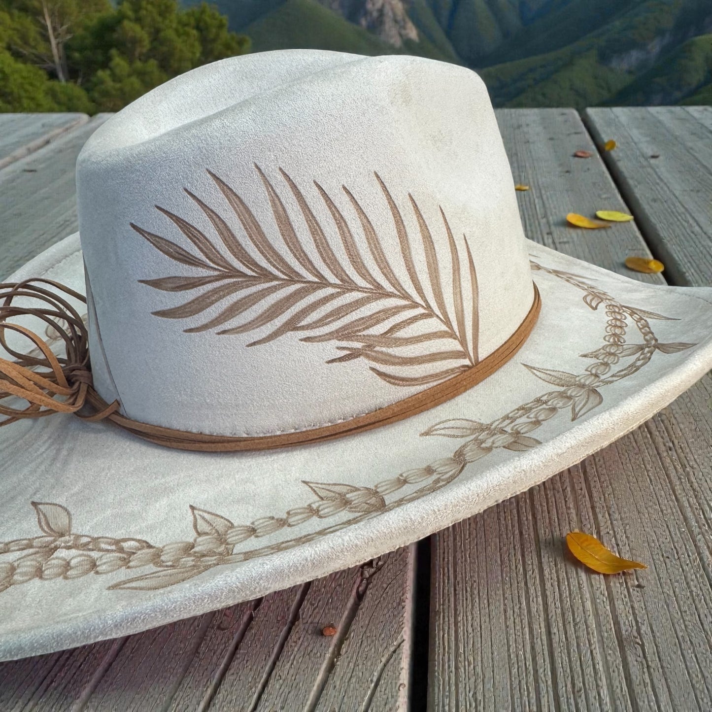 Mauka - Burned Cowboy Style Suede Hat