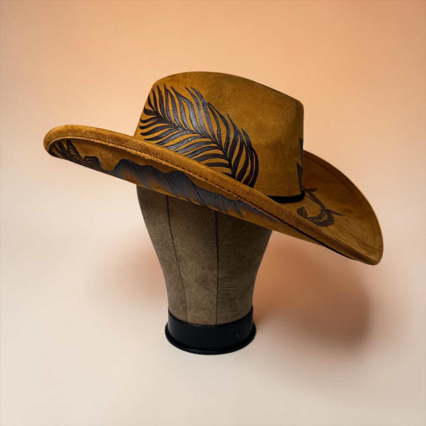 Mauka - Burned Cowboy Style Suede Hat